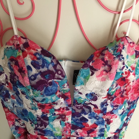 Fit & Flare Floral Lace Circle Strap Dress Size L - Picture 2 of 8